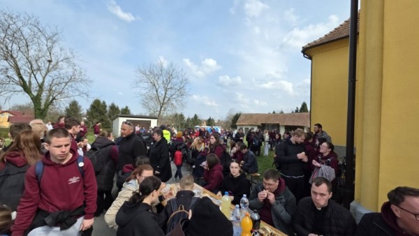 foto/Križni put mladih (23)